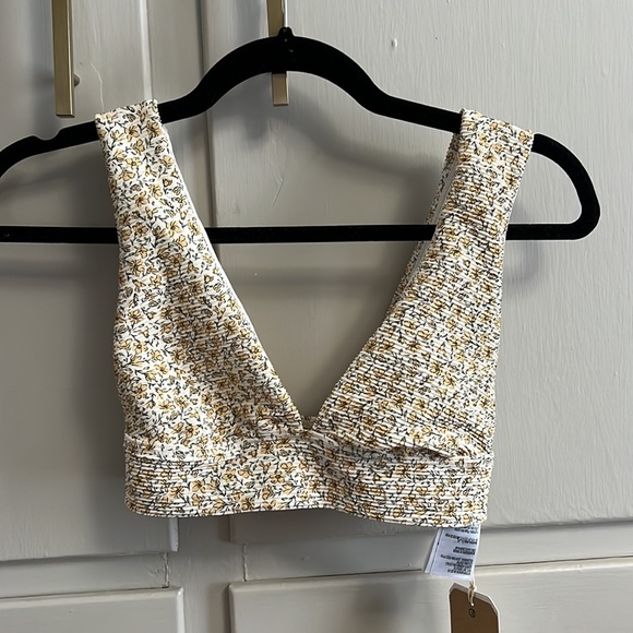 *NWT* Billabong Bikini Top - Picture 3 of 4